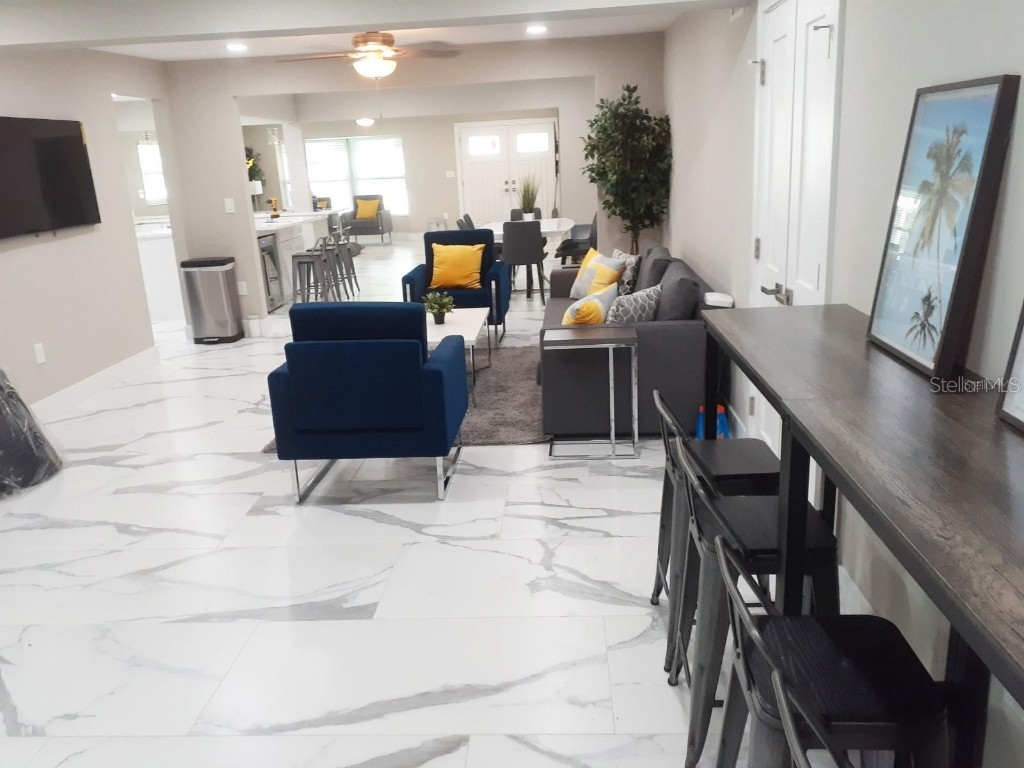 2042 Craft Lane Sarasota FL 34239 TB8418717 image19