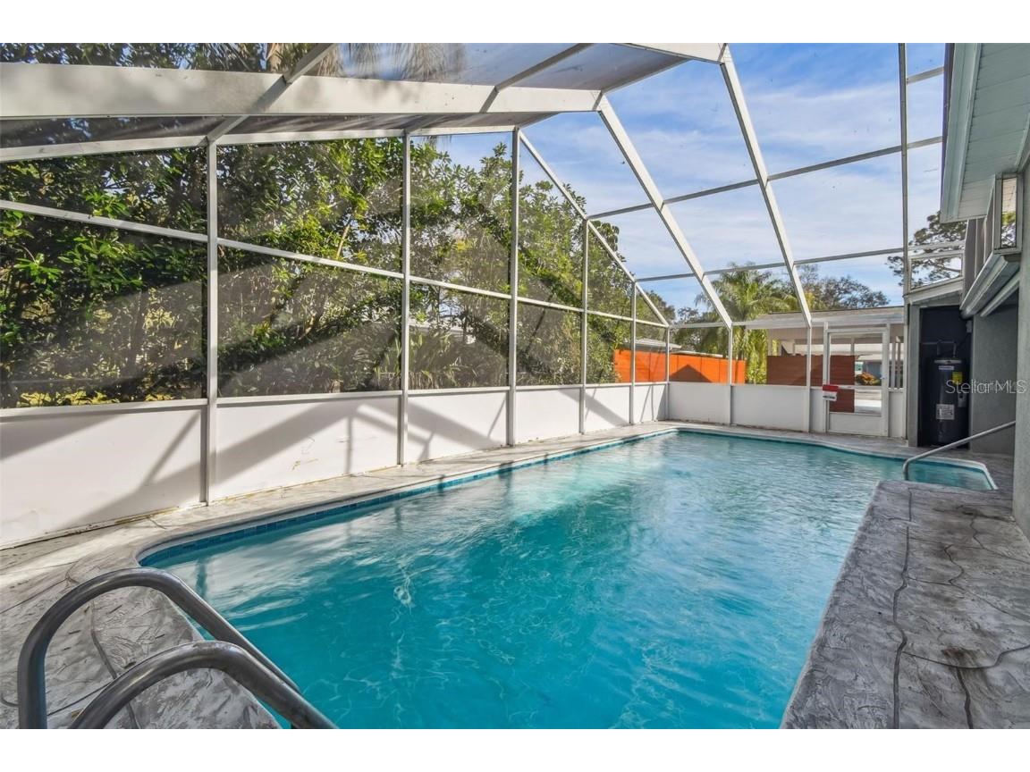 2042 Craft Lane Sarasota FL 34239 TB8418717 image35