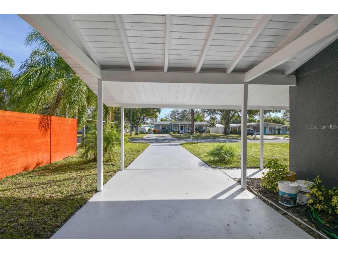 2042 Craft Lane Sarasota FL 34239 TB8418717 image41