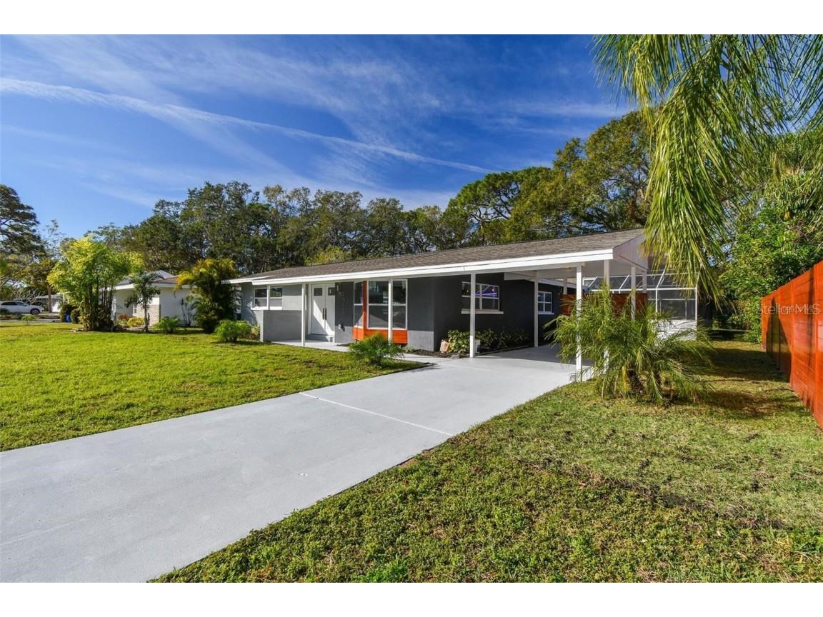 2042 Craft Lane Sarasota FL 34239 TB8418717 image51