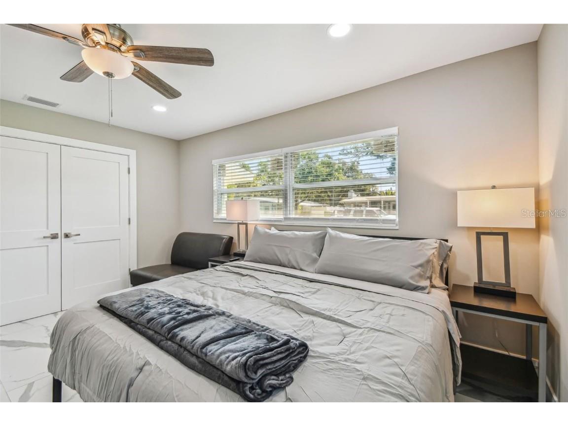 2042 Craft Lane Sarasota FL 34239 TB8418717 image54