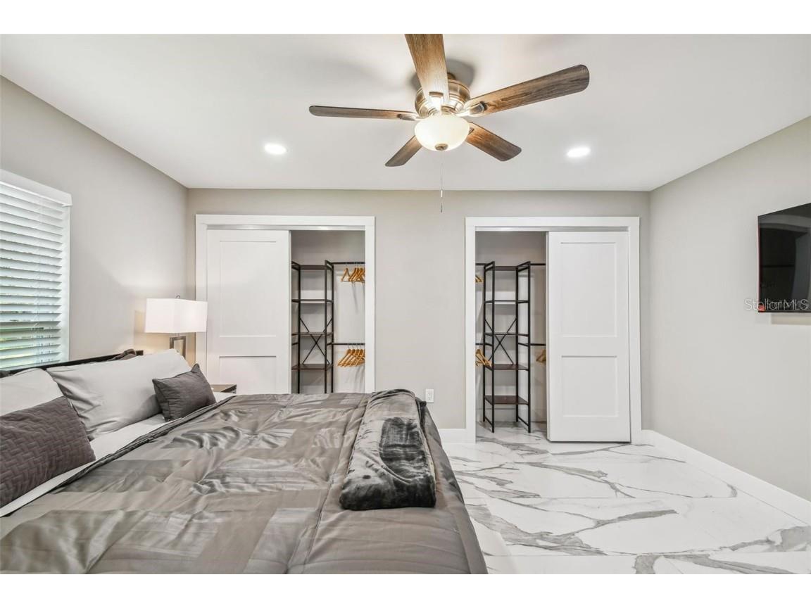 2042 Craft Lane Sarasota FL 34239 TB8418717 image57