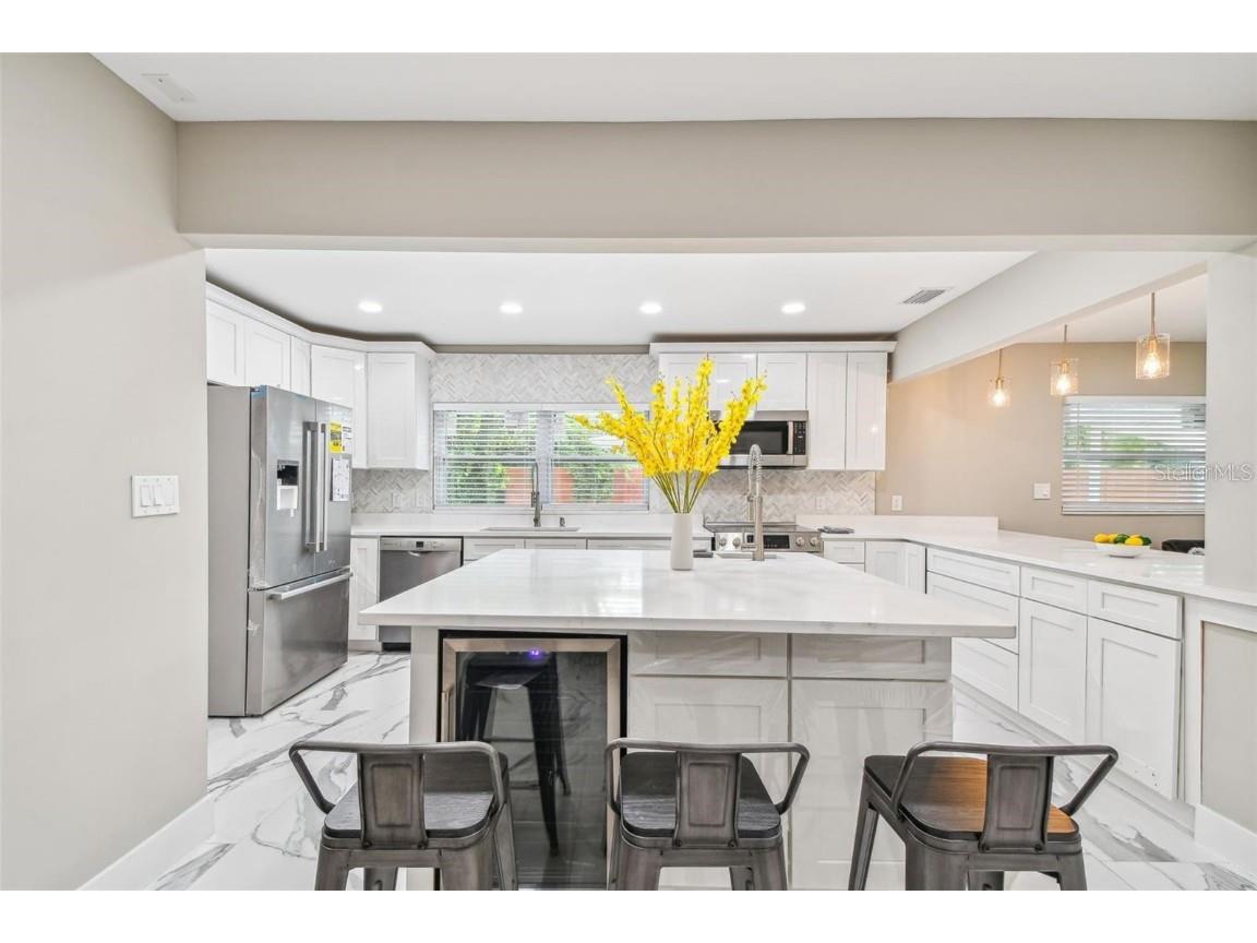 2042 Craft Lane Sarasota FL 34239 TB8418717 image71