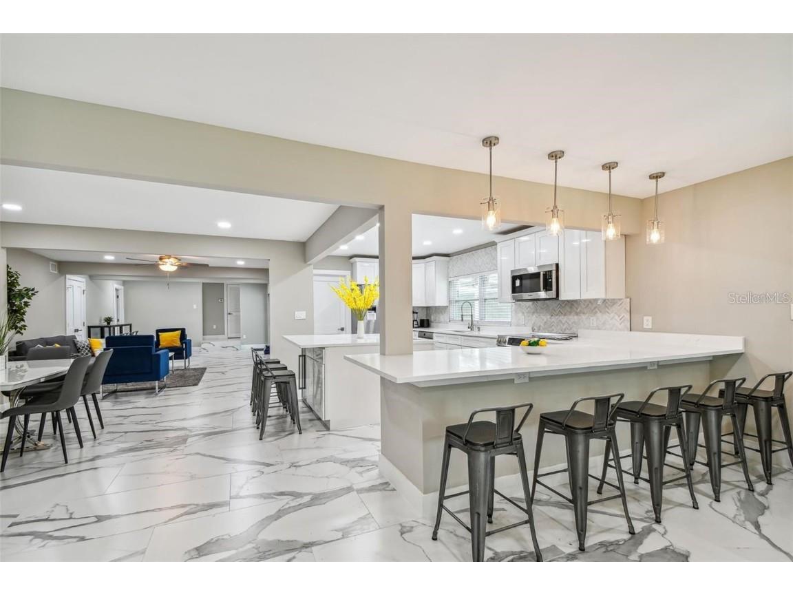 2042 Craft Lane Sarasota FL 34239 TB8418717 image73