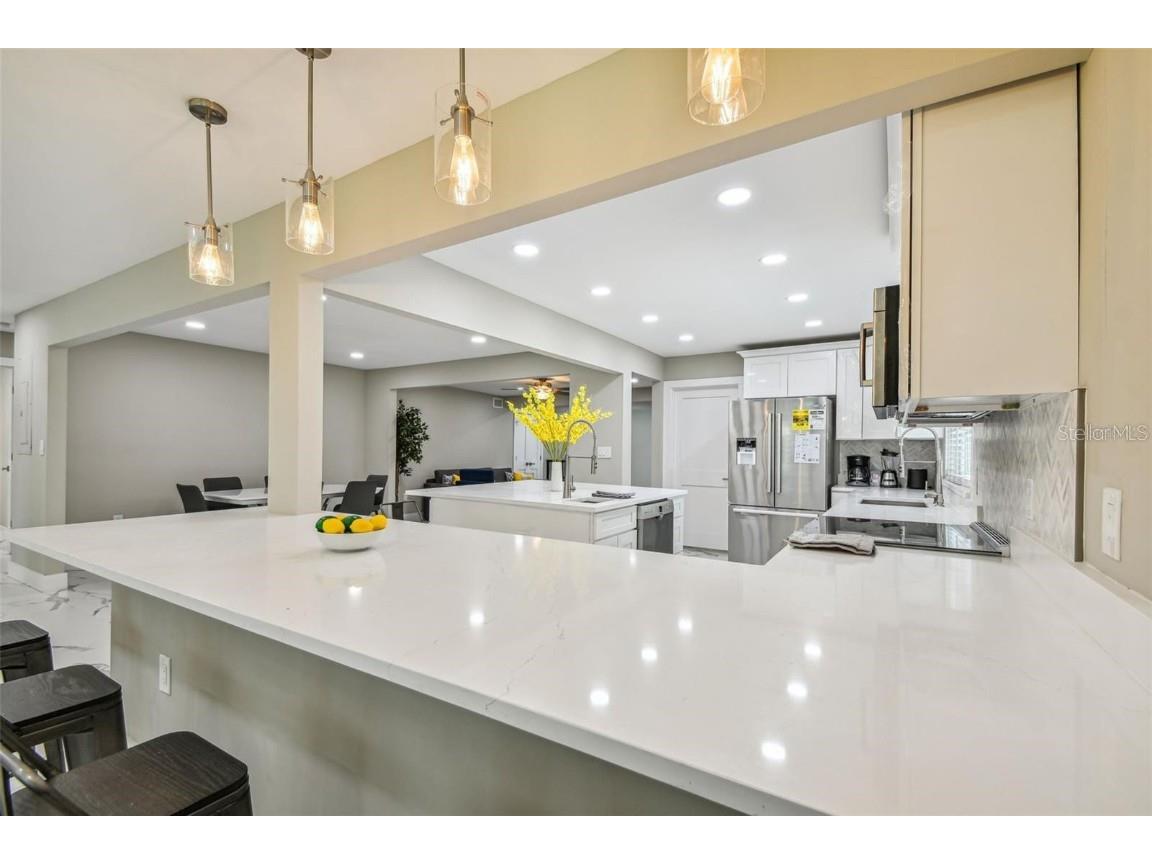 2042 Craft Lane Sarasota FL 34239 TB8418717 image75