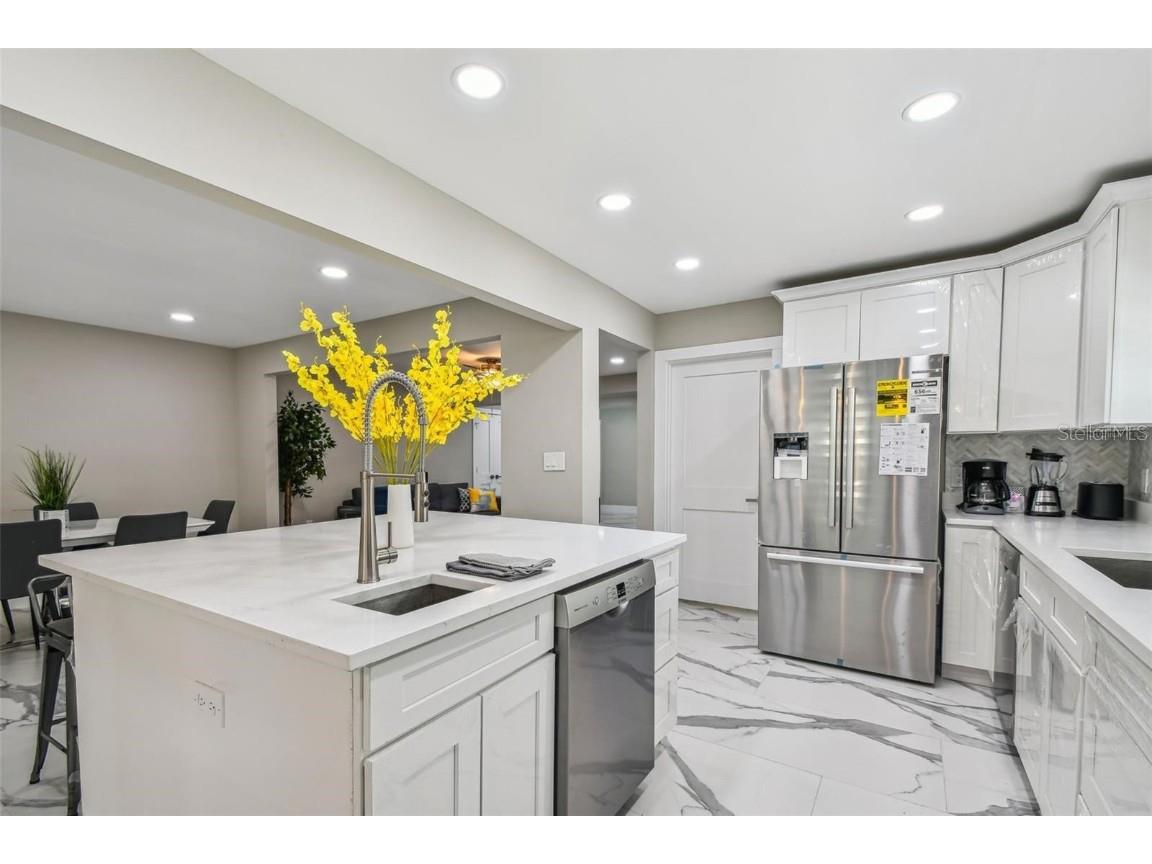 2042 Craft Lane Sarasota FL 34239 TB8418717 image77