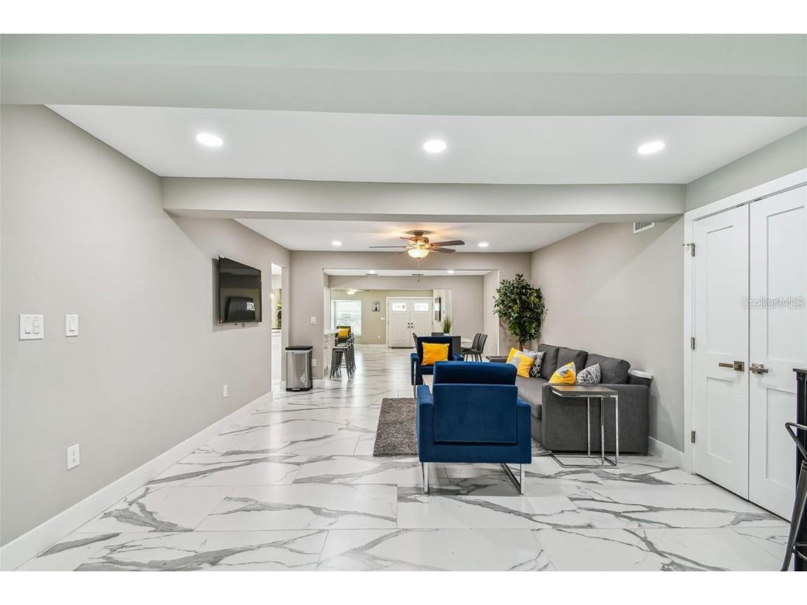 2042 Craft Lane Sarasota FL 34239 TB8418717 image81