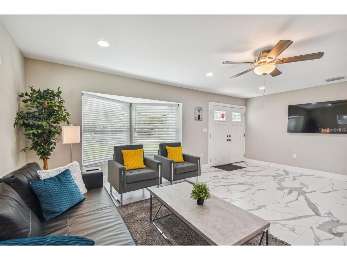 2042 Craft Lane Sarasota FL 34239 TB8418717 image90