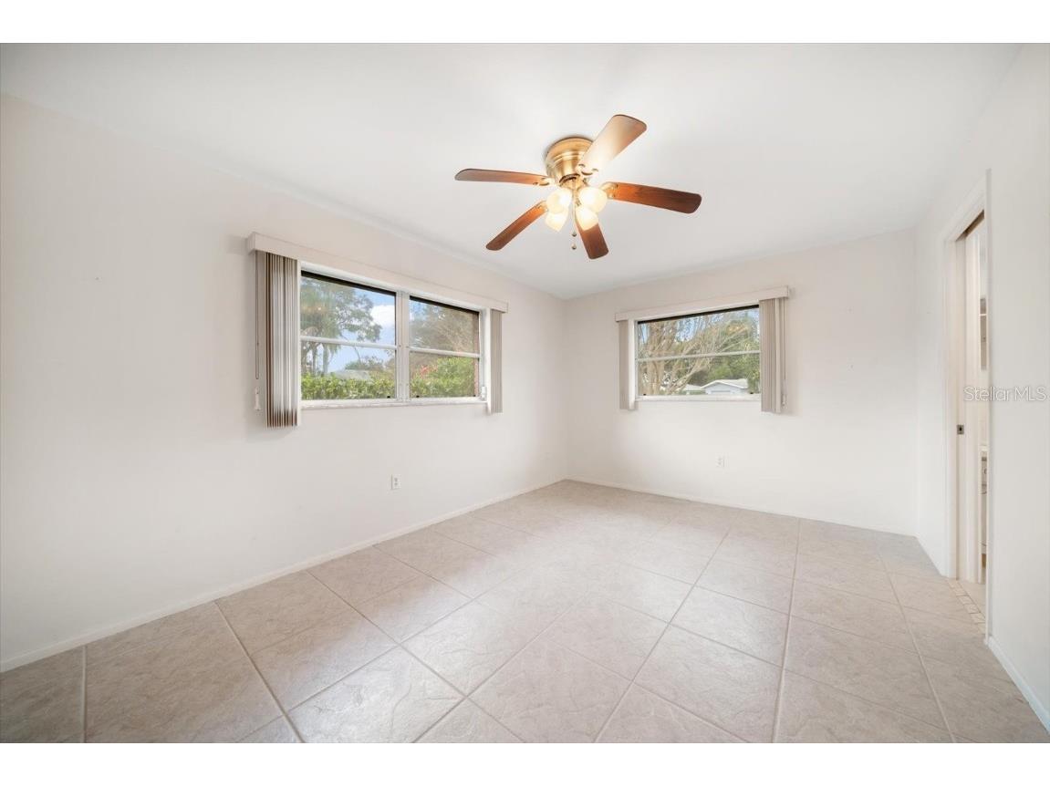 2042 Fair Oak Drive Clearwater FL 33763 TB8456511 image17