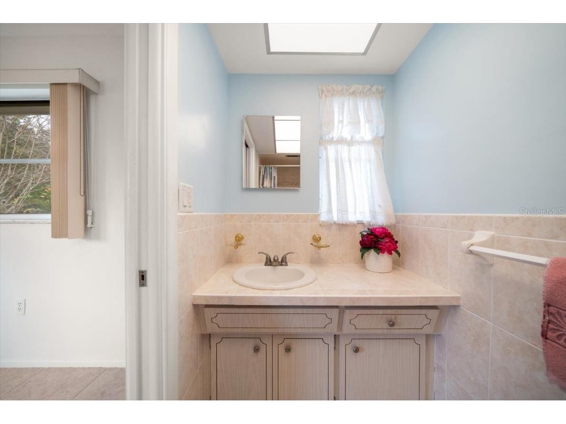 2042 Fair Oak Drive Clearwater FL 33763 TB8456511 image19