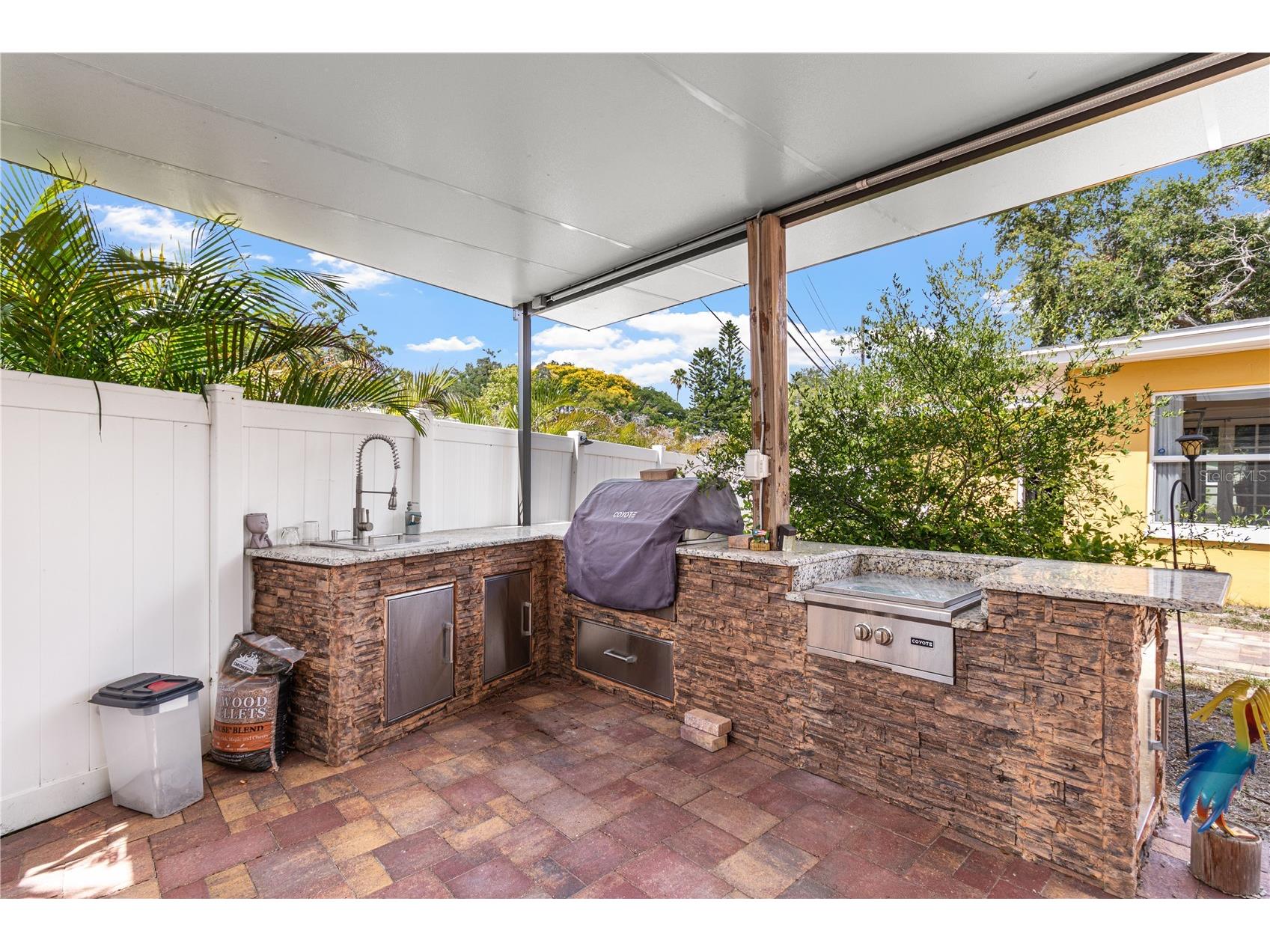 2042 Isabelle Street Largo FL 33774 O6418684 image21