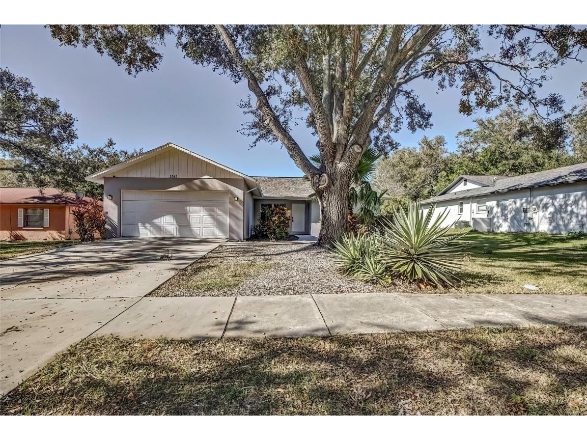 2042 Ridgelane Road Clearwater FL 33755 TB8329634 image1