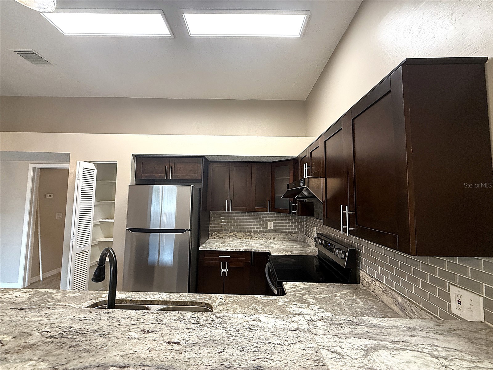 2042 Shadow Pine Drive Brandon FL 33511 TB8528956 image10