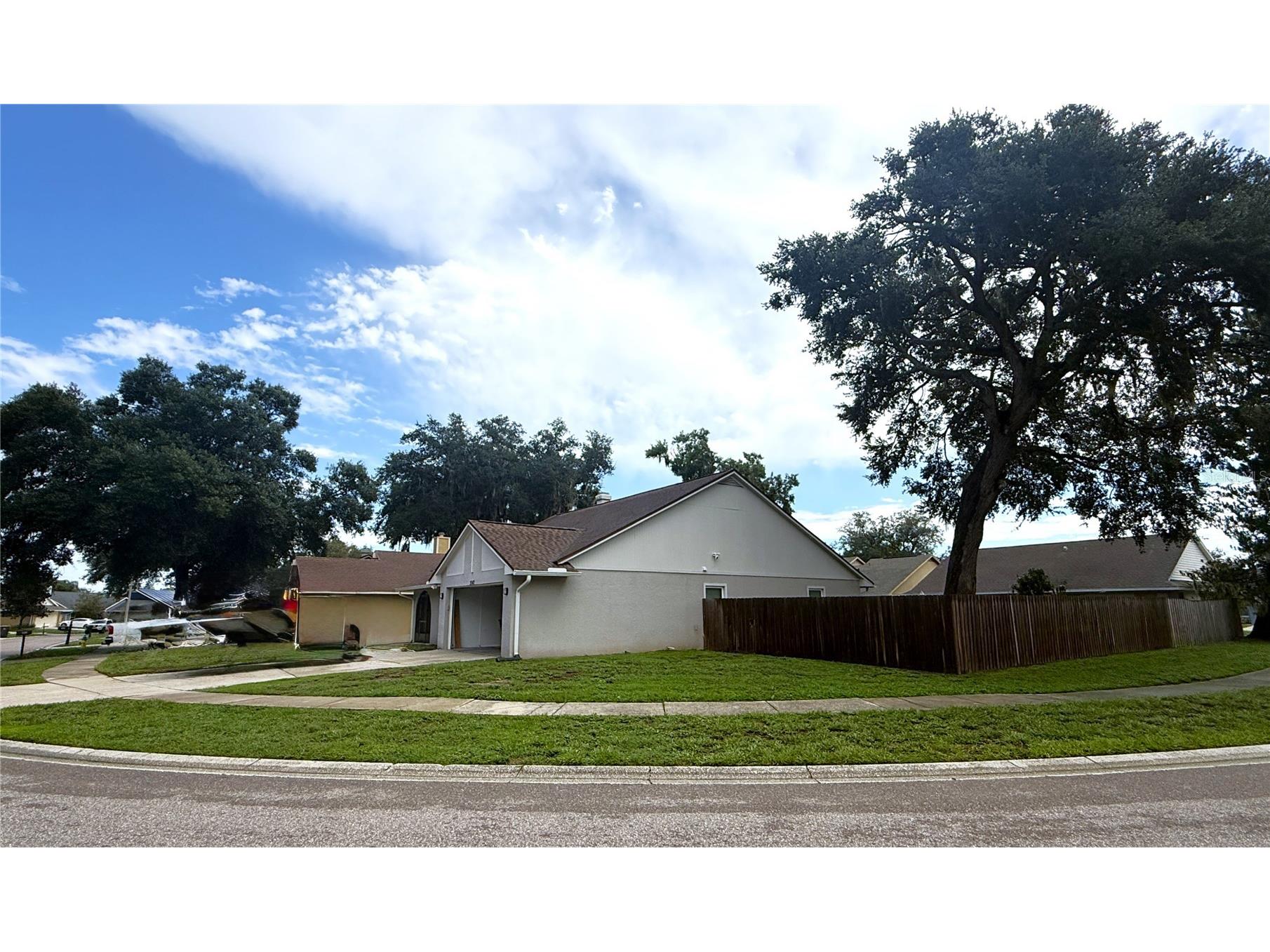 2042 Shadow Pine Drive Brandon FL 33511 TB8528956 image28