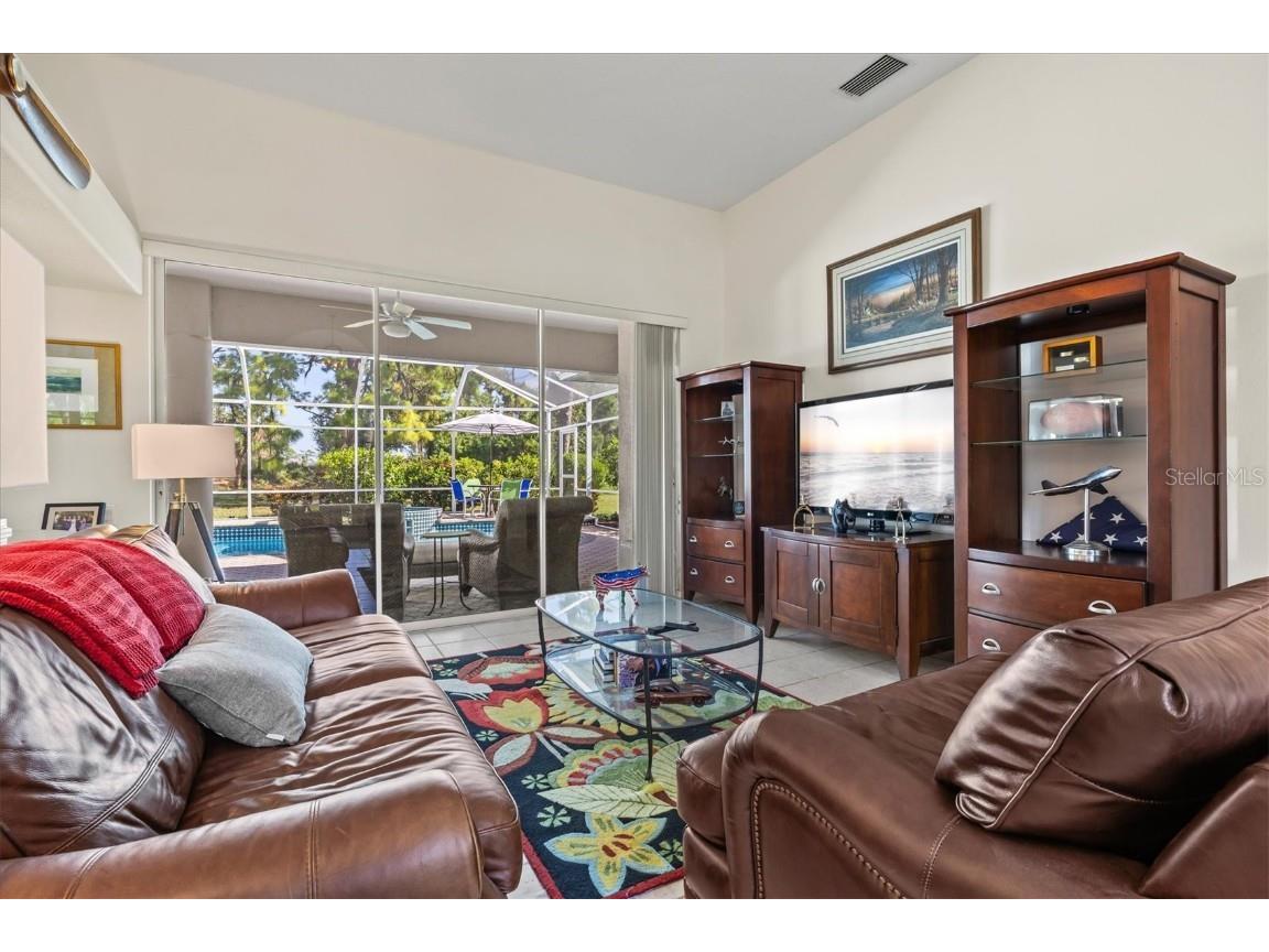 2042 Timucua Trail Nokomis FL 34275 A4668854 image10