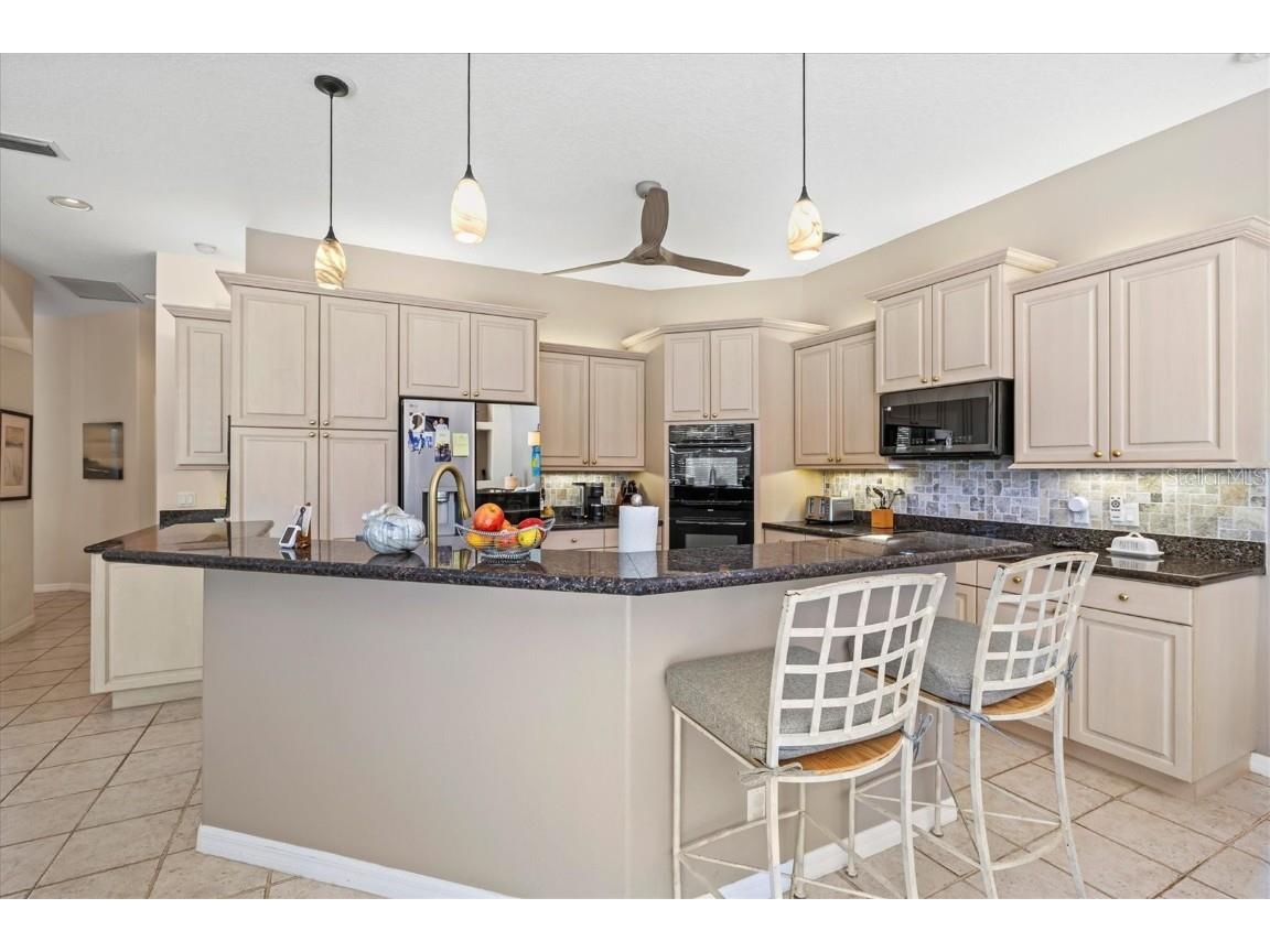 2042 Timucua Trail Nokomis FL 34275 A4668854 image23