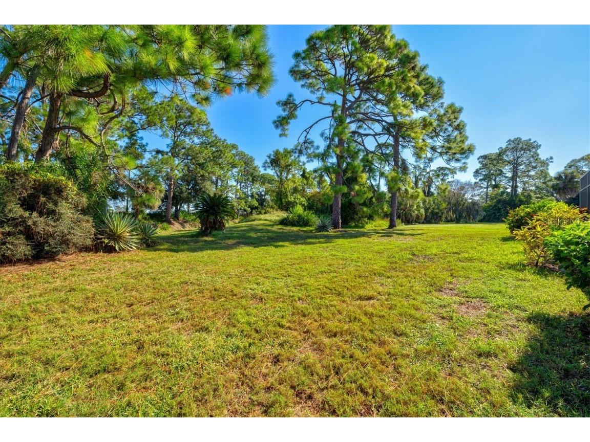 2042 Timucua Trail Nokomis FL 34275 A4668854 image57