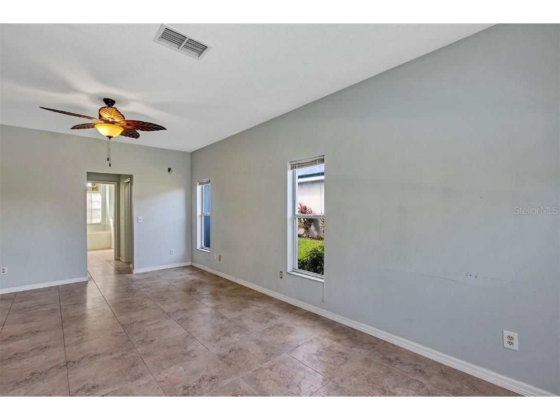 20423 Melville Street Orlando FL 32833 O6353369 image15