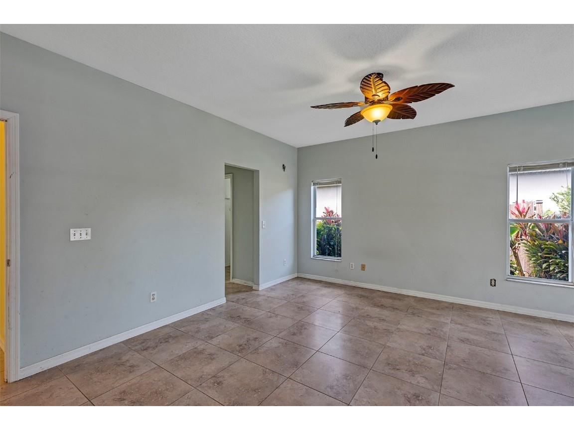 20423 Melville Street Orlando FL 32833 O6353369 image16