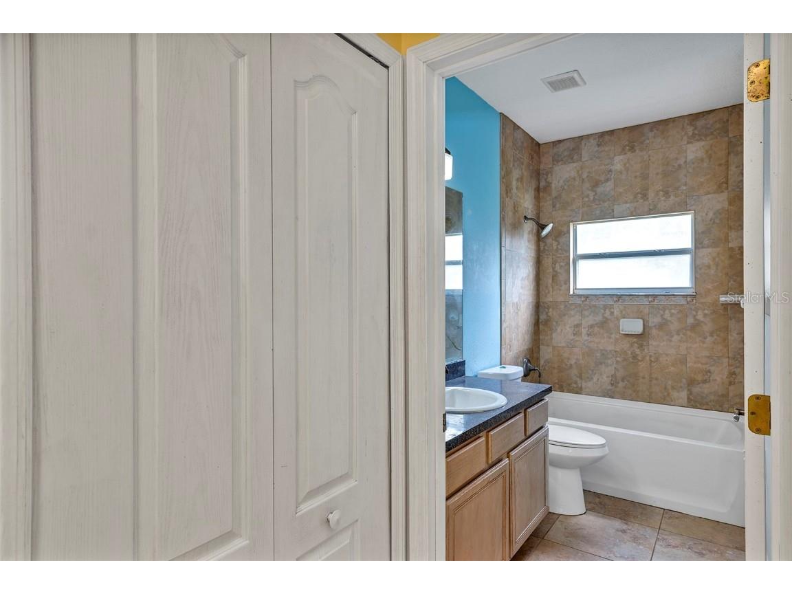 20423 Melville Street Orlando FL 32833 O6353369 image23