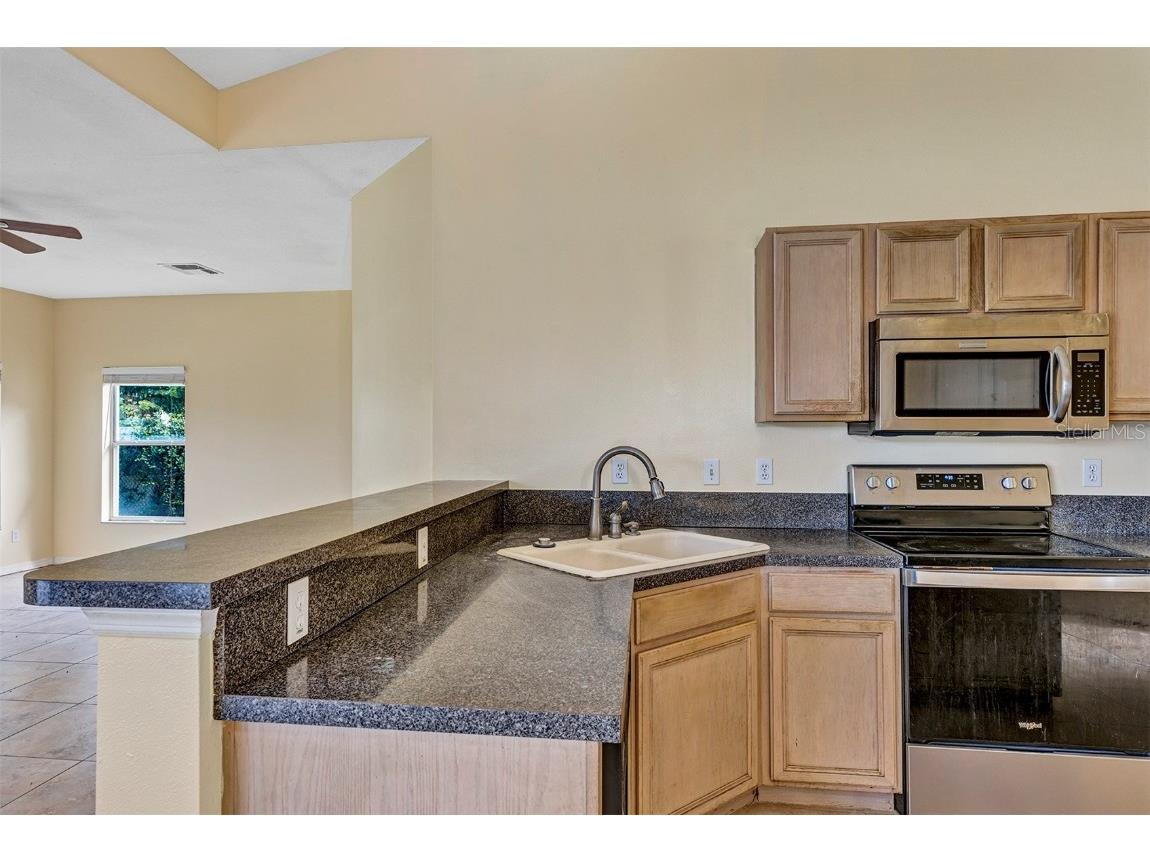 20423 Melville Street Orlando FL 32833 O6353369 image30