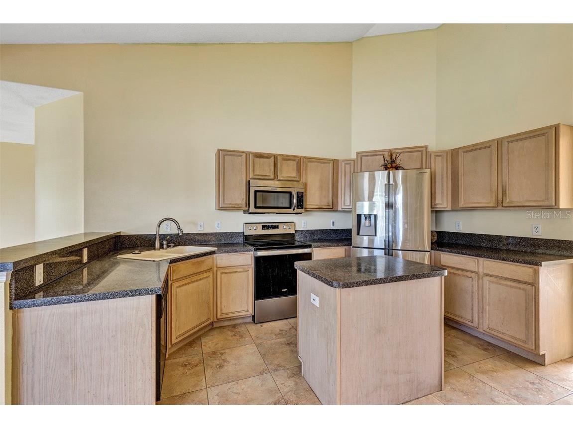 20423 Melville Street Orlando FL 32833 O6353369 image31