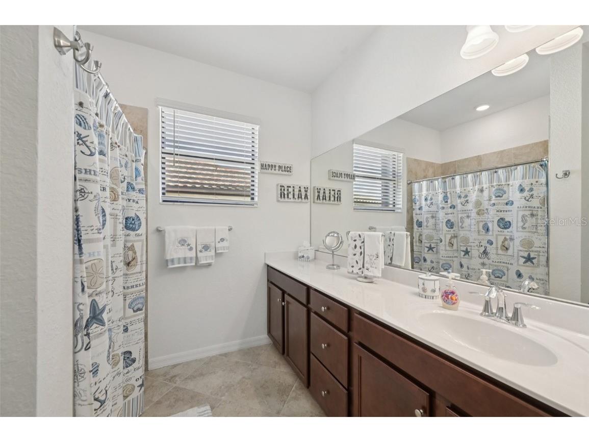 20429 Lagente Circle Venice FL 34293 TB8433453 image14