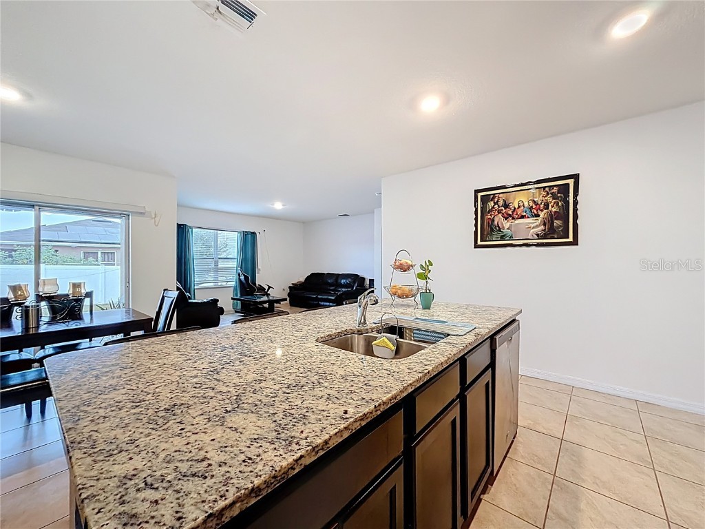 2043 Blue Highland Dr Lakeland FL 33811 L4957085 image10