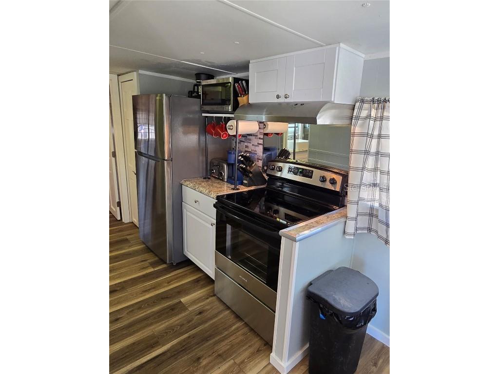 2043 Ketch Circle Palm Harbor FL 34683 TB8371264 image10