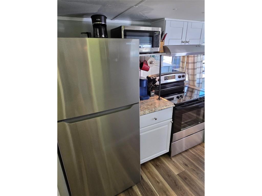 2043 Ketch Circle Palm Harbor FL 34683 TB8371264 image11