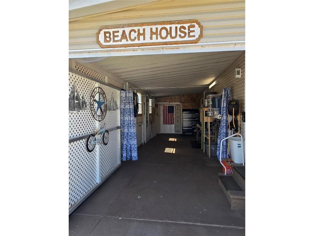 2043 Ketch Circle Palm Harbor FL 34683 TB8371264 image17