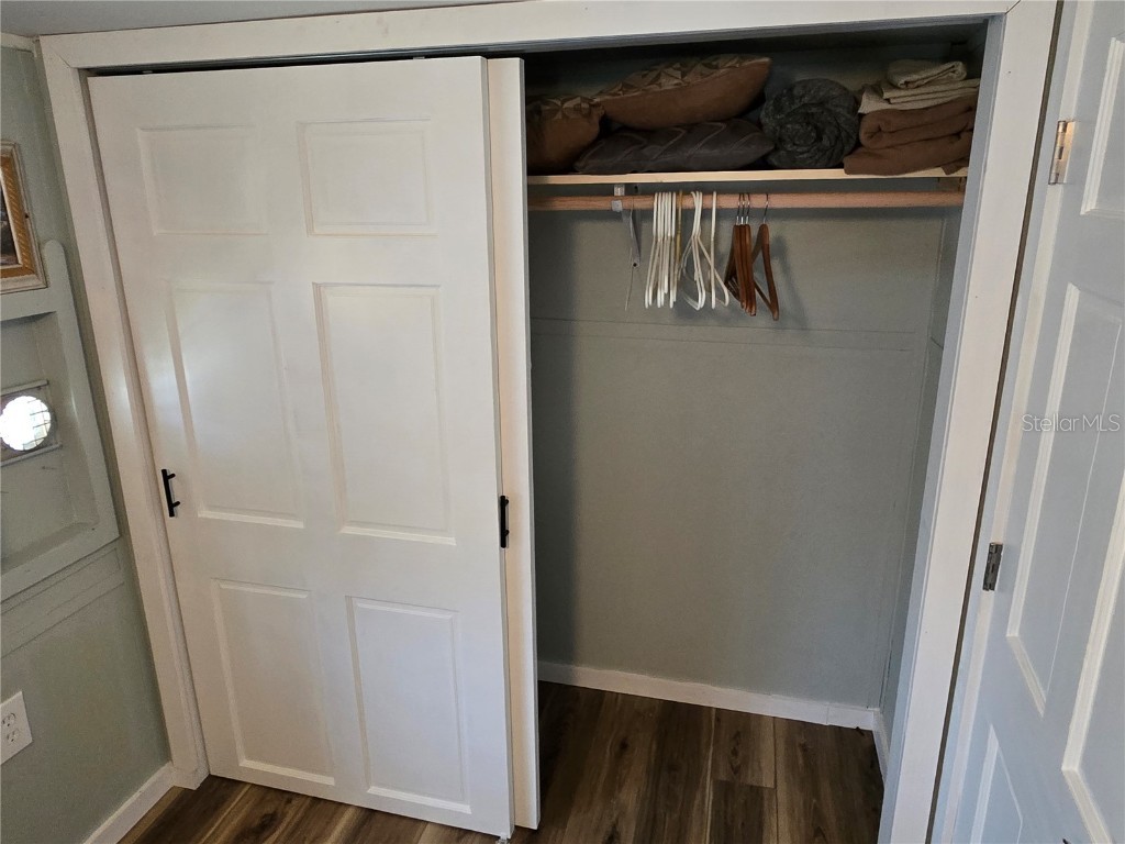 2043 Ketch Circle Palm Harbor FL 34683 TB8371264 image26