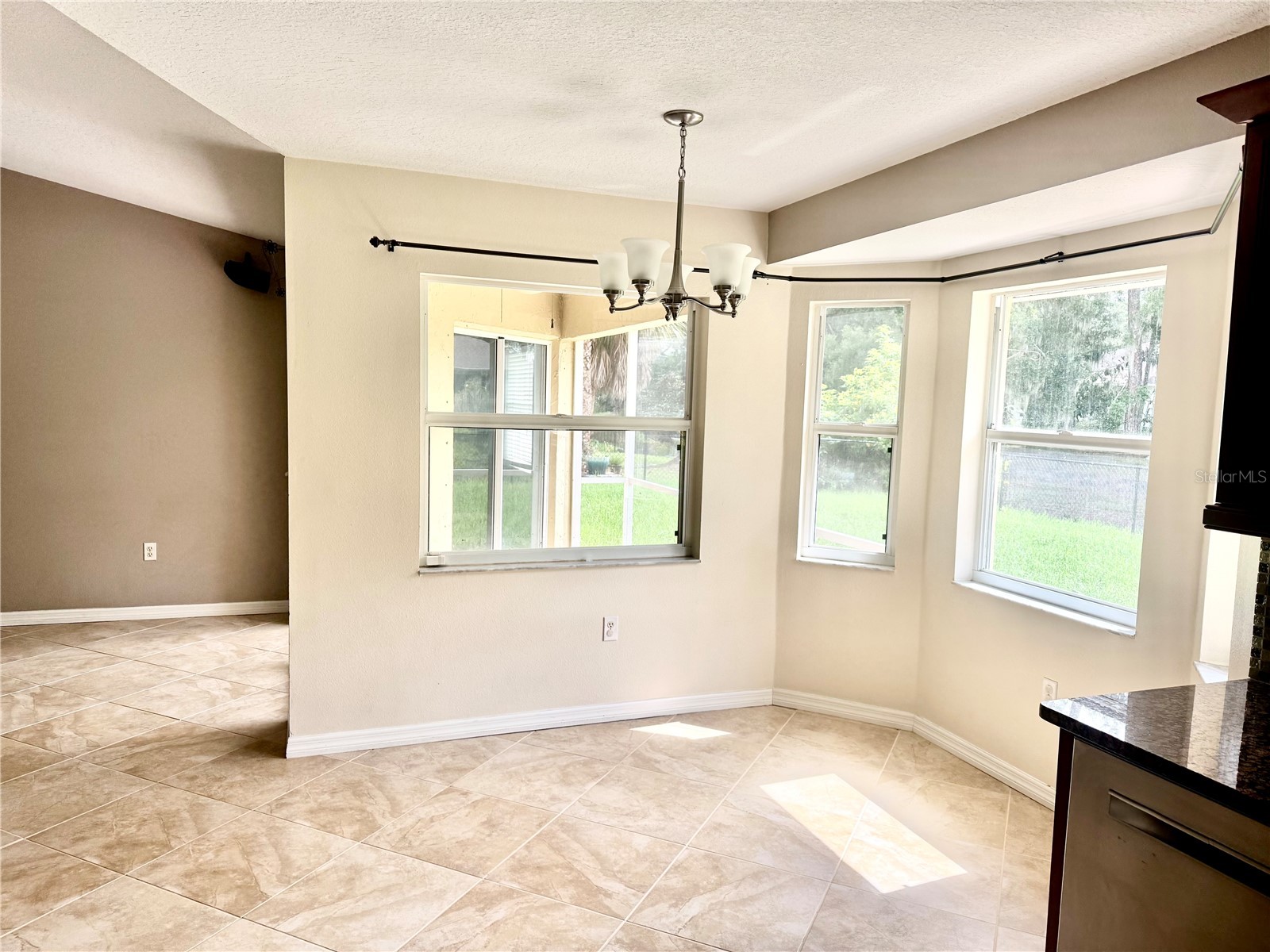2043 Old Trenton Lane Sarasota FL 34232 A4698006 image2