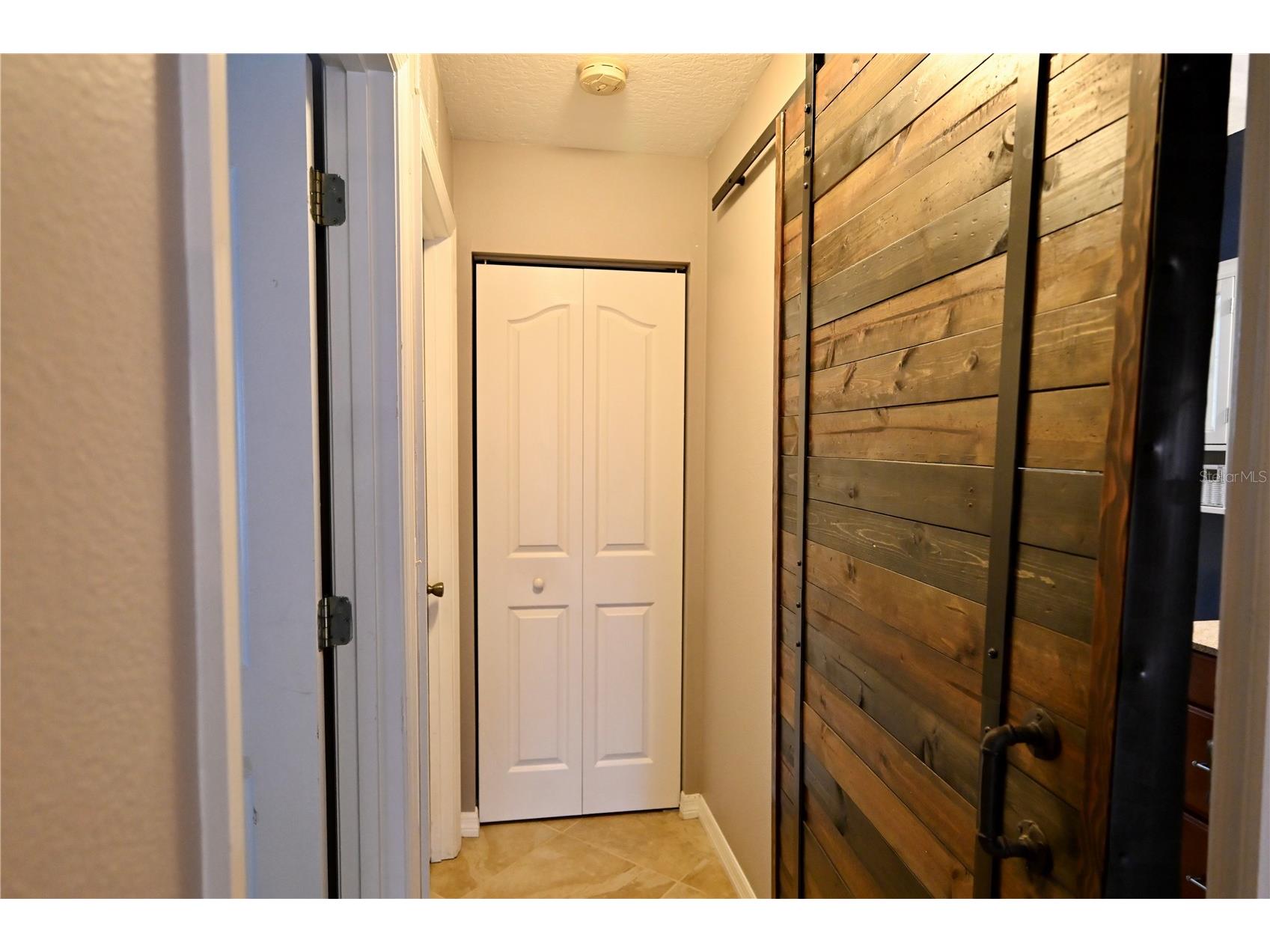2043 Old Trenton Lane Sarasota FL 34232 A4698006 image33