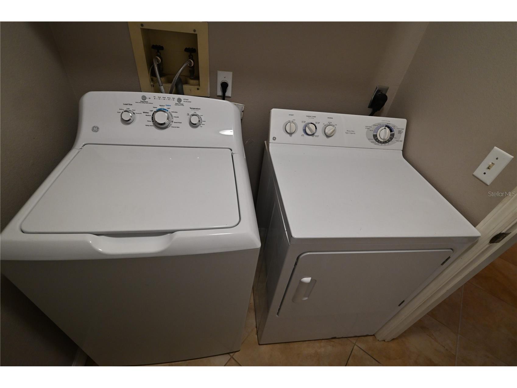 2043 Old Trenton Lane Sarasota FL 34232 A4698006 image36