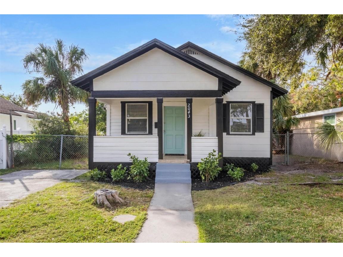 2043 Quincy Street S Saint Petersburg FL 33711 TB8318544 image1