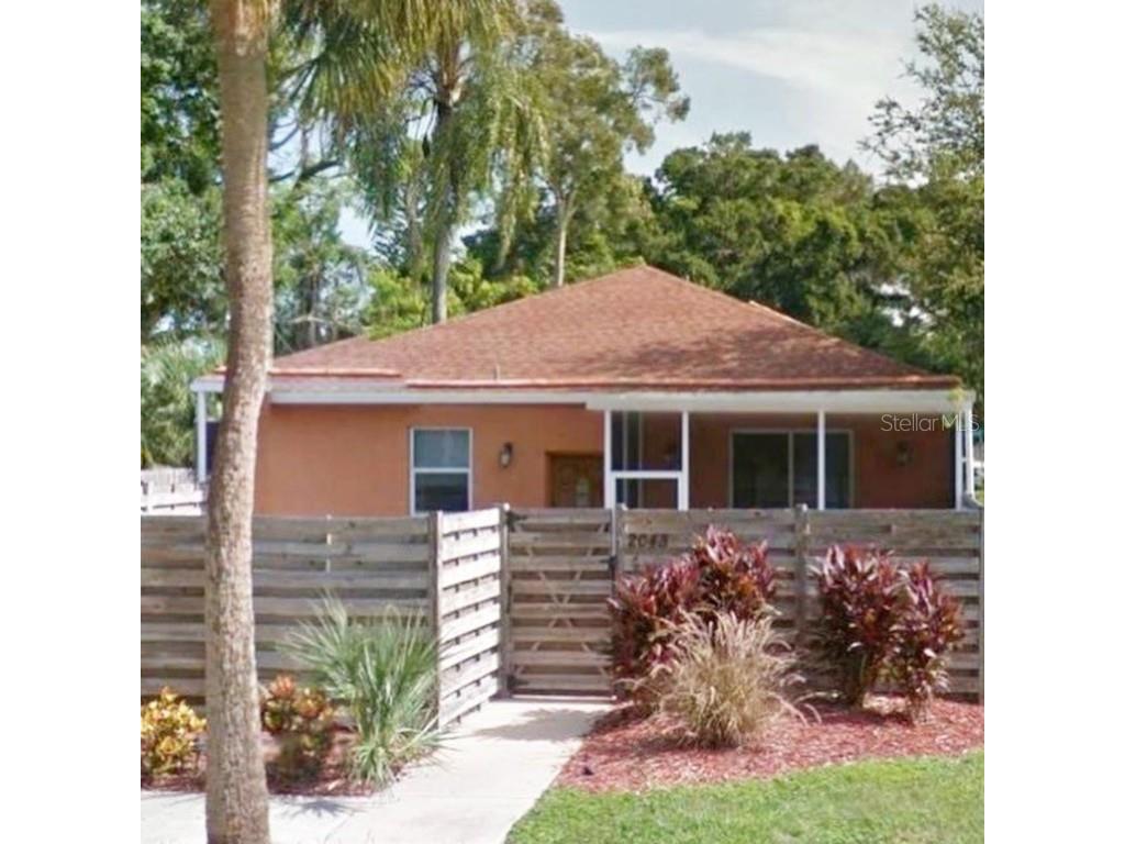 2043 Roselawn Street Sarasota FL 34231 A4586462 image2
