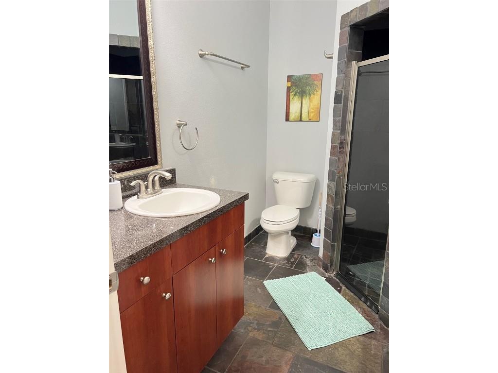 2043 Roselawn Street Sarasota FL 34231 A4586462 image7