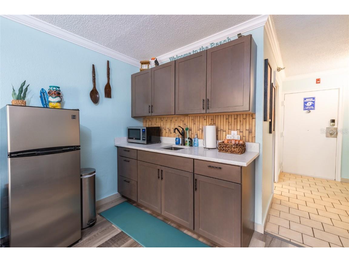 2043 S Atlantic Avenue #105 Daytona Beach Shores FL 32118 - ATLANTIC OCEAN O6305418 image4