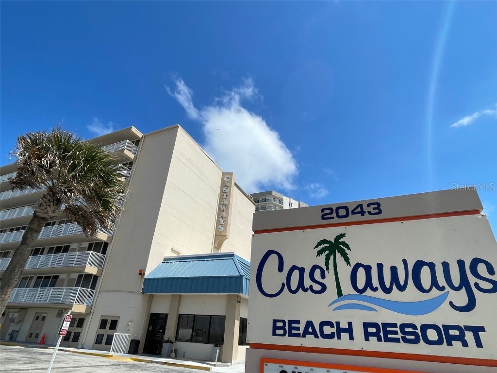 2043 S Atlantic Avenue #304 Daytona Beach Shores FL 32118 V4935956 image1