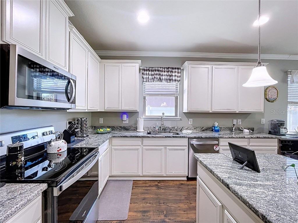 2043 Trillium Blvd Brooksville FL 34604 TB8462423 image10