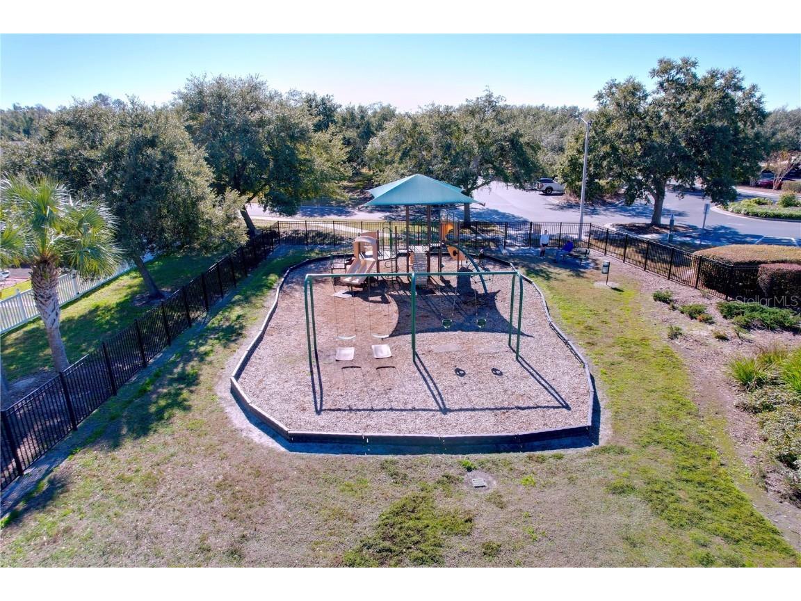 2043 Trillium Blvd Brooksville FL 34604 TB8462423 image30