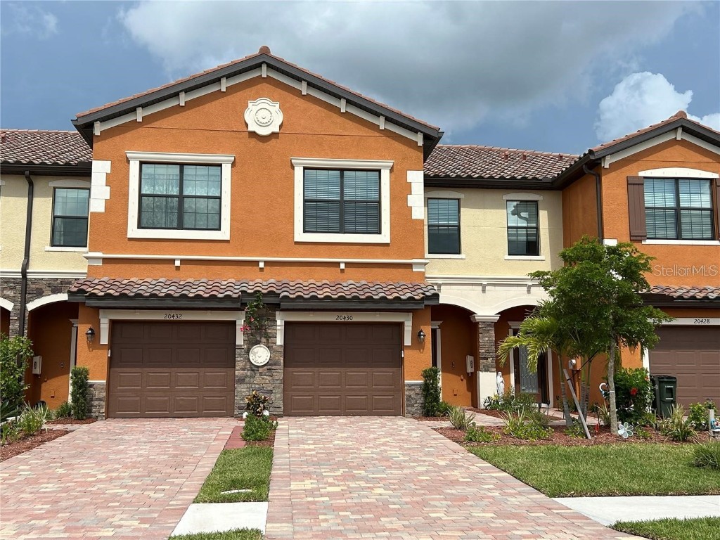 20430 Lagente Circle Venice FL 34293 A4658073 image1