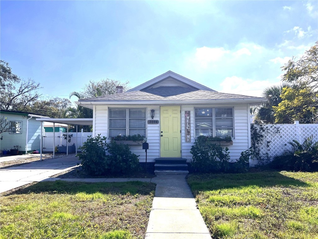 2044 30th Avenue N Saint Petersburg FL 33713 TB8330408 image1