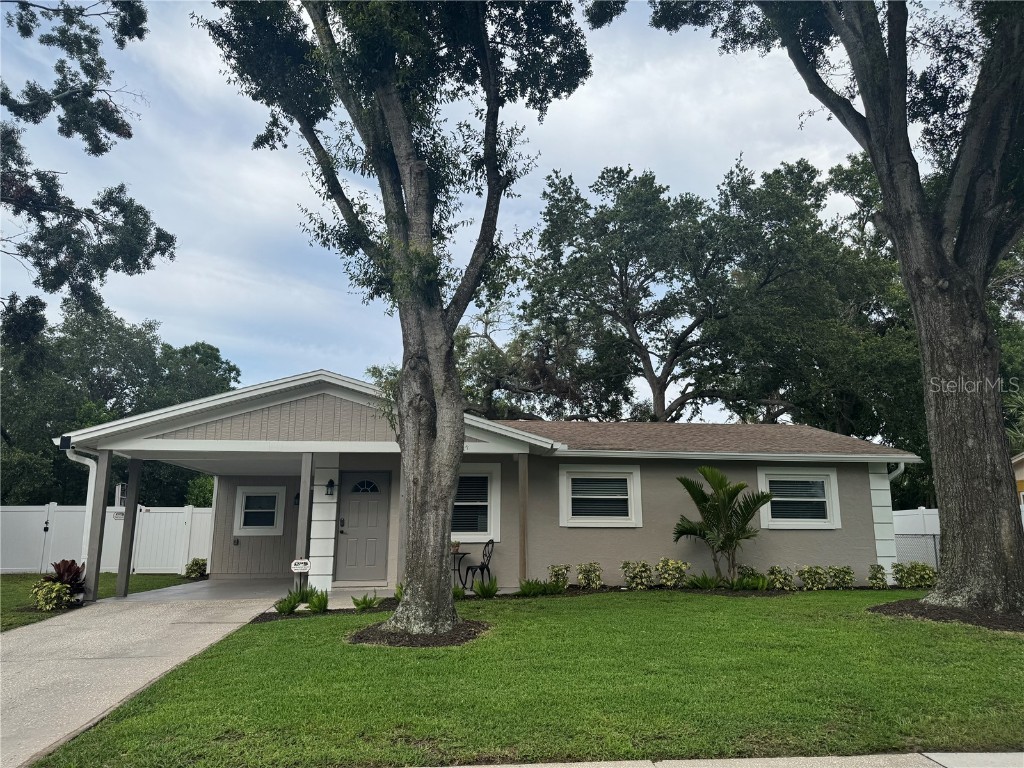 2044 Balfour Circle Tampa FL 33619 TB8395953 image1