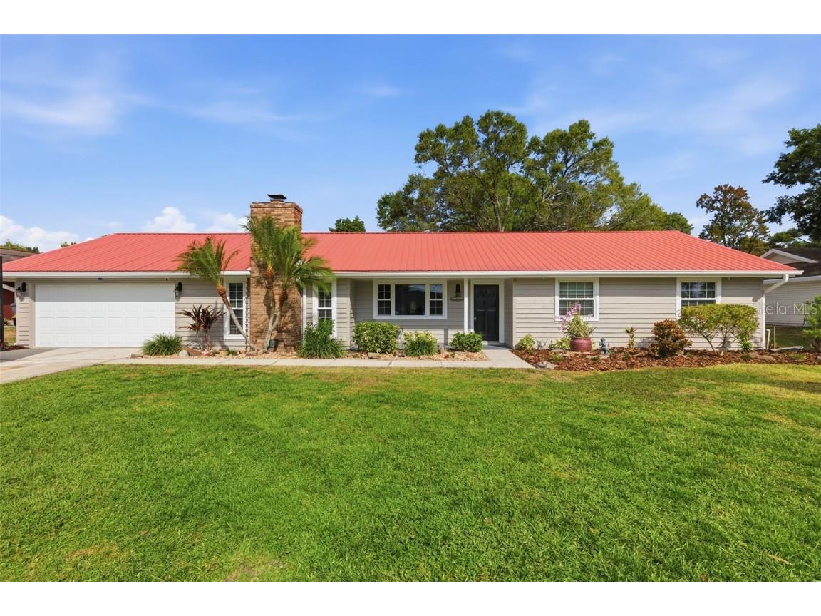 2044 Broken Arrow Trail N Lakeland FL 33813 TB8449307 image1