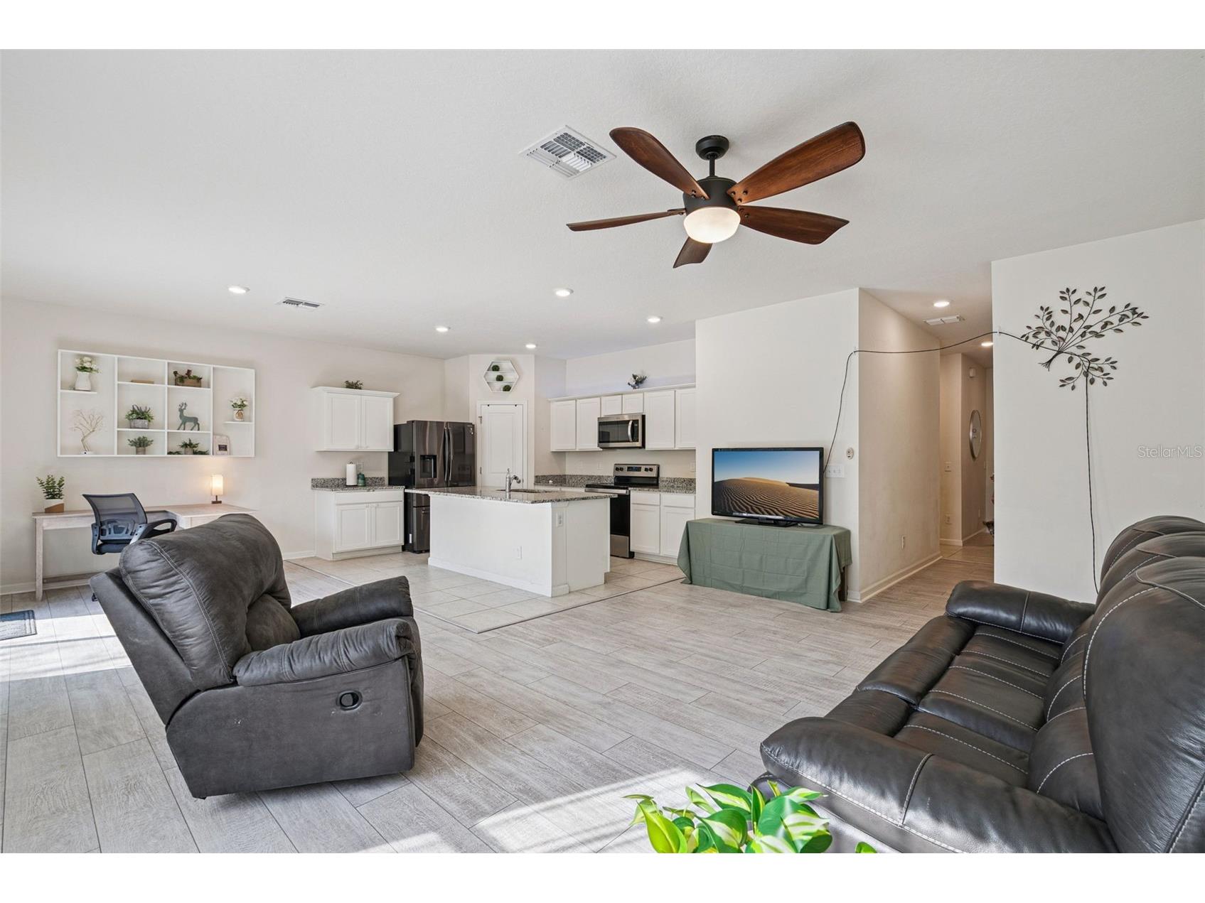 2044 Cades Cove Way Deland FL 32720 O6393317 image5