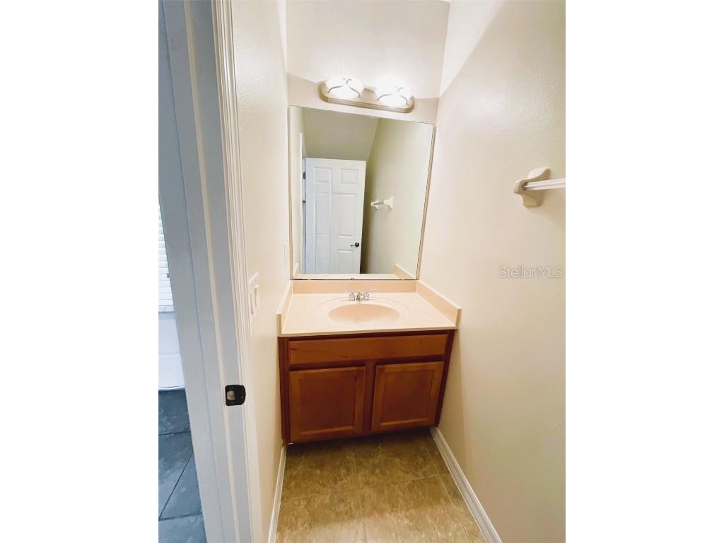 2044 Cypress Bay Boulevard Kissimmee FL 34743 L4956010 image18