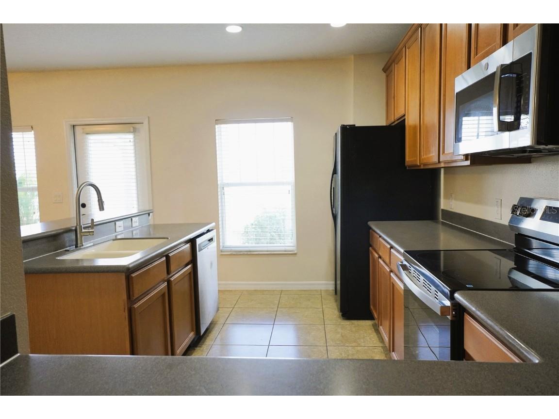 2044 Cypress Bay Boulevard Kissimmee FL 34743 L4956010 image8