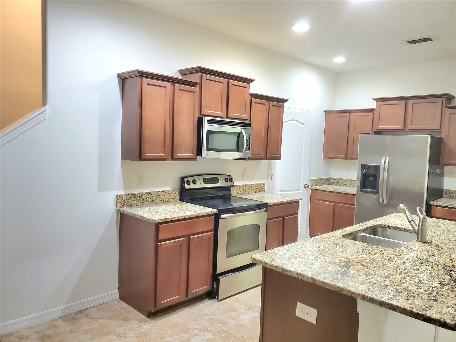 2044 Hawks View Drive Ruskin FL 33570 TB8484734 image5